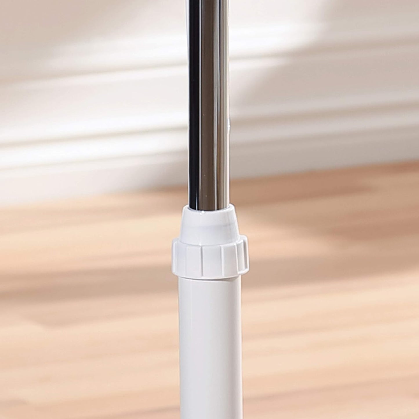 Daewoo 16" Pedestal Fan | Oscillating Floor Fan with Adjustable Height — White
