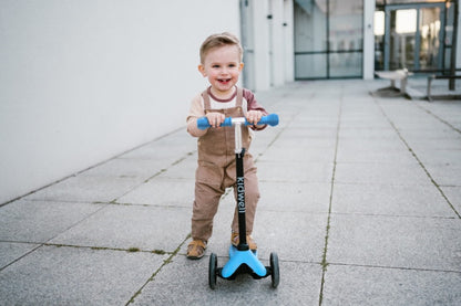 Kidwell UNO Blue & City 3-Wheel Balance Scooter with LED Light-Up Wheels – Kids Ages 3+
